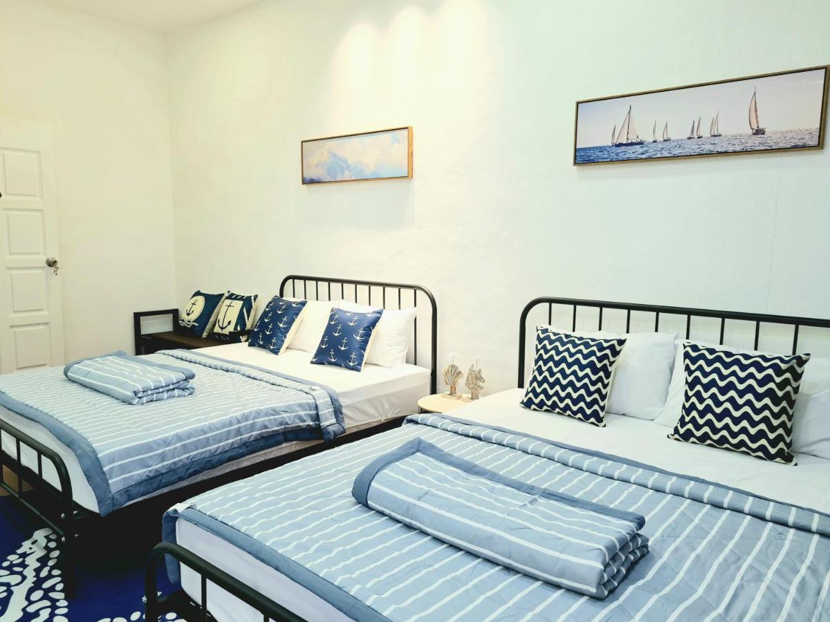 527 Beachhouse L 5 Bedroom With Swimming Pool - 3Min Walk To The Beach Tanjung Bungah  Buitenkant foto