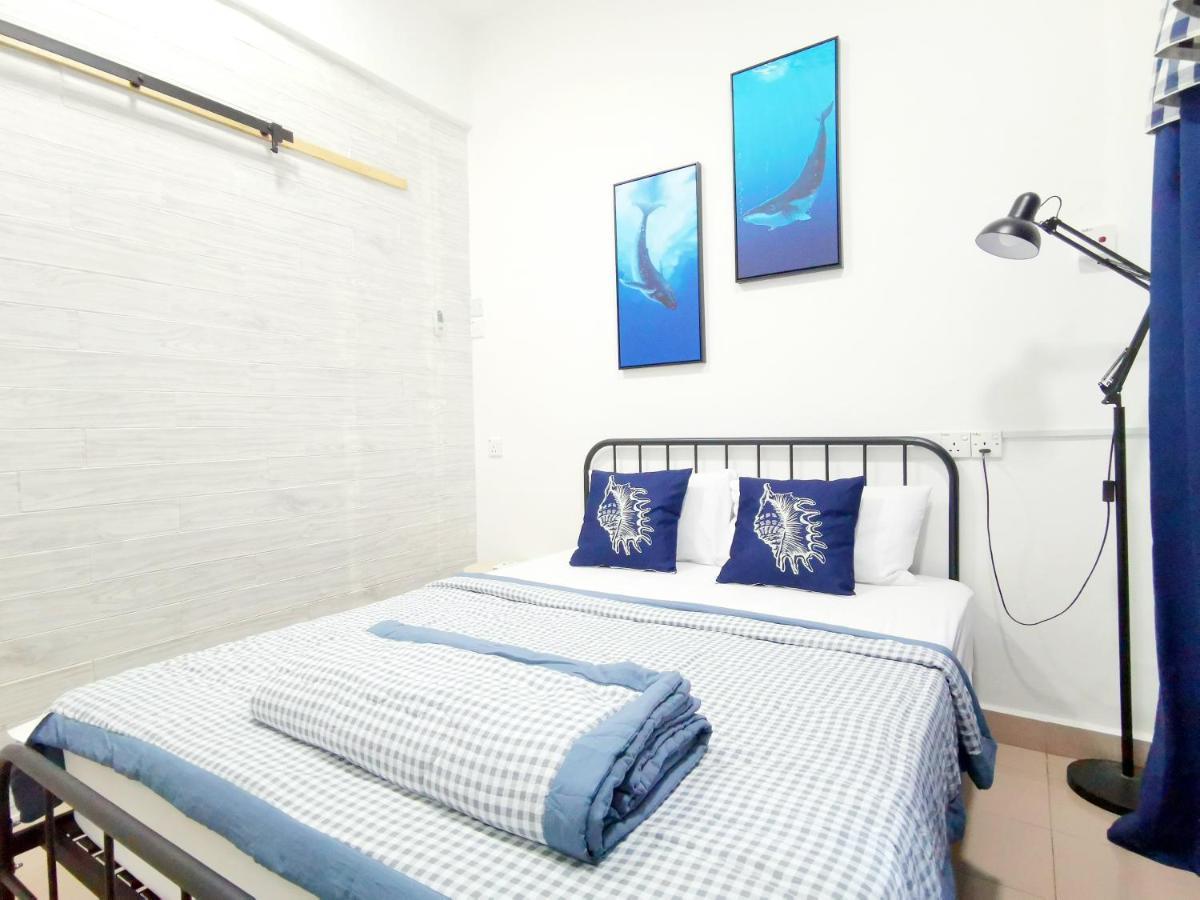 527 Beachhouse L 5 Bedroom With Swimming Pool - 3Min Walk To The Beach Tanjung Bungah  Buitenkant foto