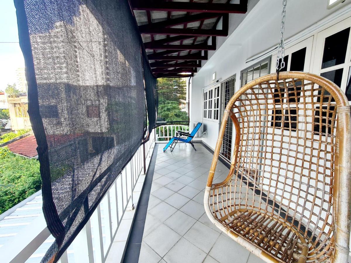 527 Beachhouse L 5 Bedroom With Swimming Pool - 3Min Walk To The Beach Tanjung Bungah  Buitenkant foto