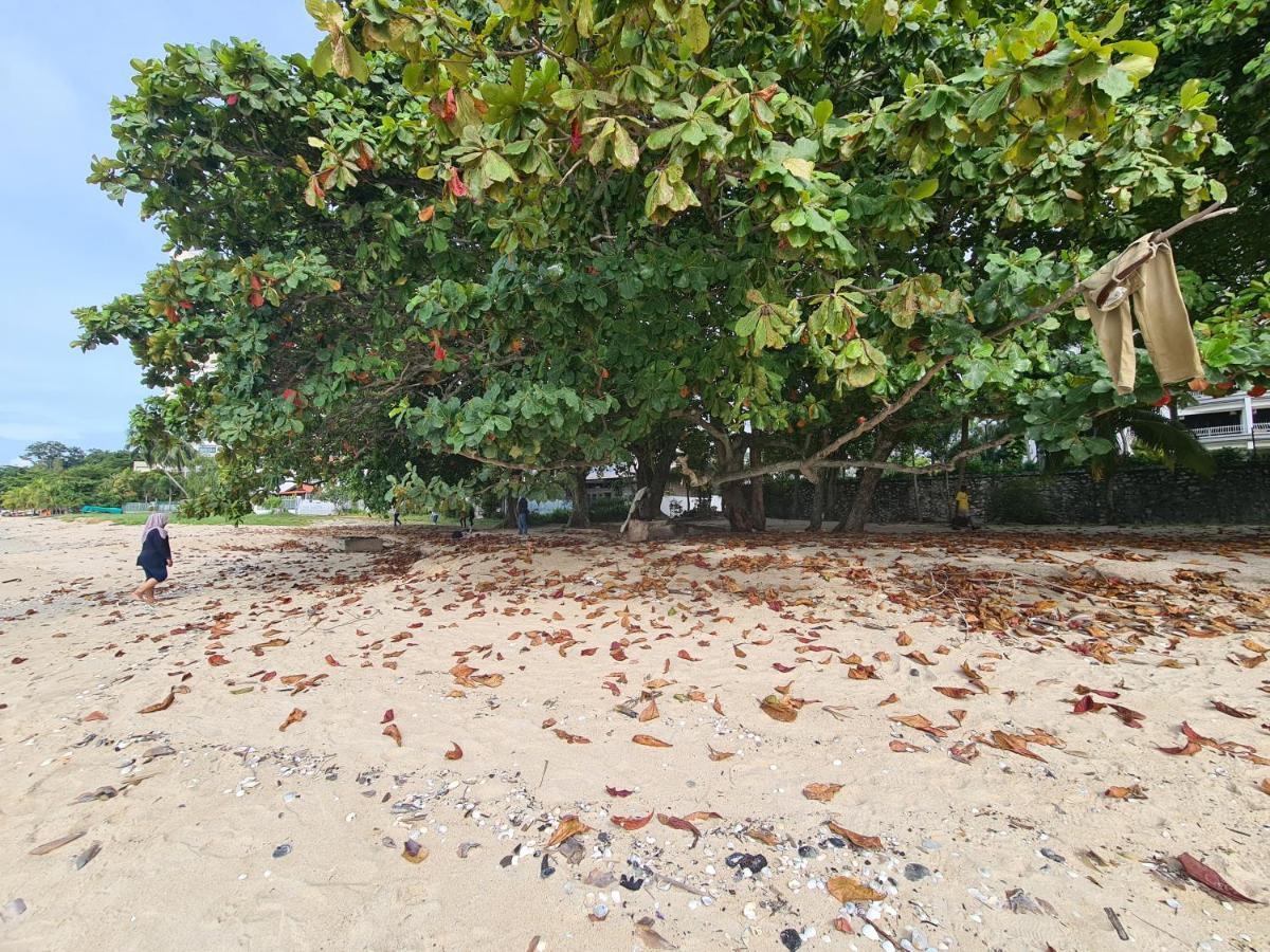 527 Beachhouse L 5 Bedroom With Swimming Pool - 3Min Walk To The Beach Tanjung Bungah  Buitenkant foto